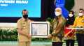 Pemerintah Provinsi Riau Terima Penghargaan BKN Award