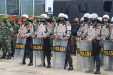 Pengamanan Aksi Demo Tolak Kenaikan BBM di Kantor DPRD Inhil