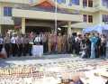 Polresta Pekanbaru Musnahkan 7.918 Botol Miras Sitaan