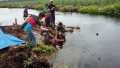 Warga Kempas Dikagetkan Penemuan Mayat Laki-laki Mengapung di Kanal