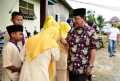Serahkan Bantuan, Bupati Disambut Santri Panti Asuhan Muhammadiyah Tembilahan