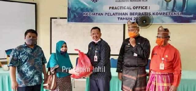 Bupati Wardan Hadiri Baksosl Donor Darah Dalam Rangka Milad Ke-55 Inhil