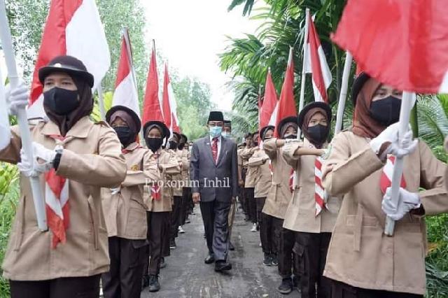 Mengingat Jasa Pahlawan, Bupati Wardan Ziarah ke Makam Letda M Boya